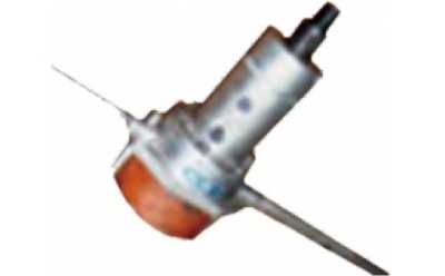 ���{�C���������^